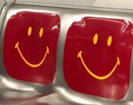 吃瓜吃累的文案搞笑,揭秘吃瓜群众的欢乐日常