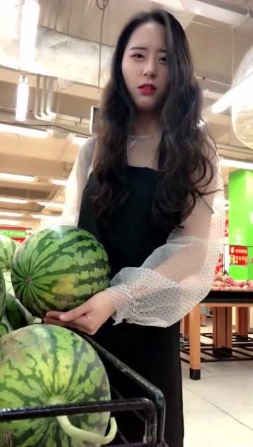 卢小姐吃瓜,揭秘娱乐圈幕后故事