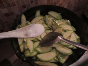 茭瓜怎么吃鸡蛋,家常美味新尝试