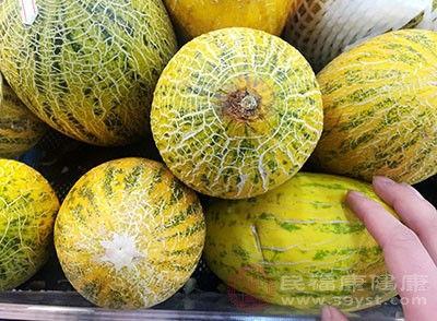 吃哈密瓜还是吃葡萄,哈密瓜与葡萄的甜蜜对决 第2张 吃哈密瓜还是吃葡萄,哈密瓜与葡萄的甜蜜对决 第2张