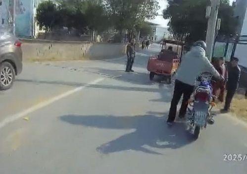 车祸吃瓜照片高清,惊心动魄的瞬间 第3张 车祸吃瓜照片高清,惊心动魄的瞬间 第3张